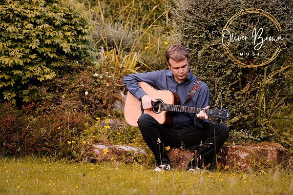 song writers UK, original wedding song composer Oliver Brown Music, song for wedding Yorkshire